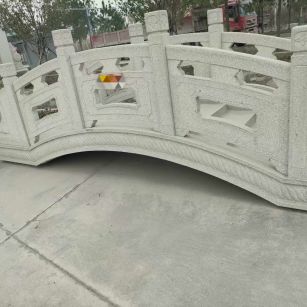 成都芝麻白拱桥，石桥