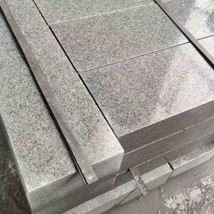 成都芝麻灰 芝麻白 路牙石 路侧石 马路牙子