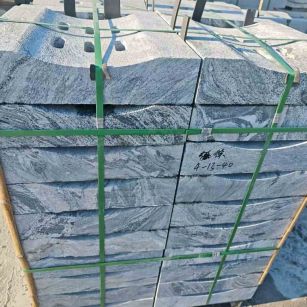 成都浪淘沙水沟盖板