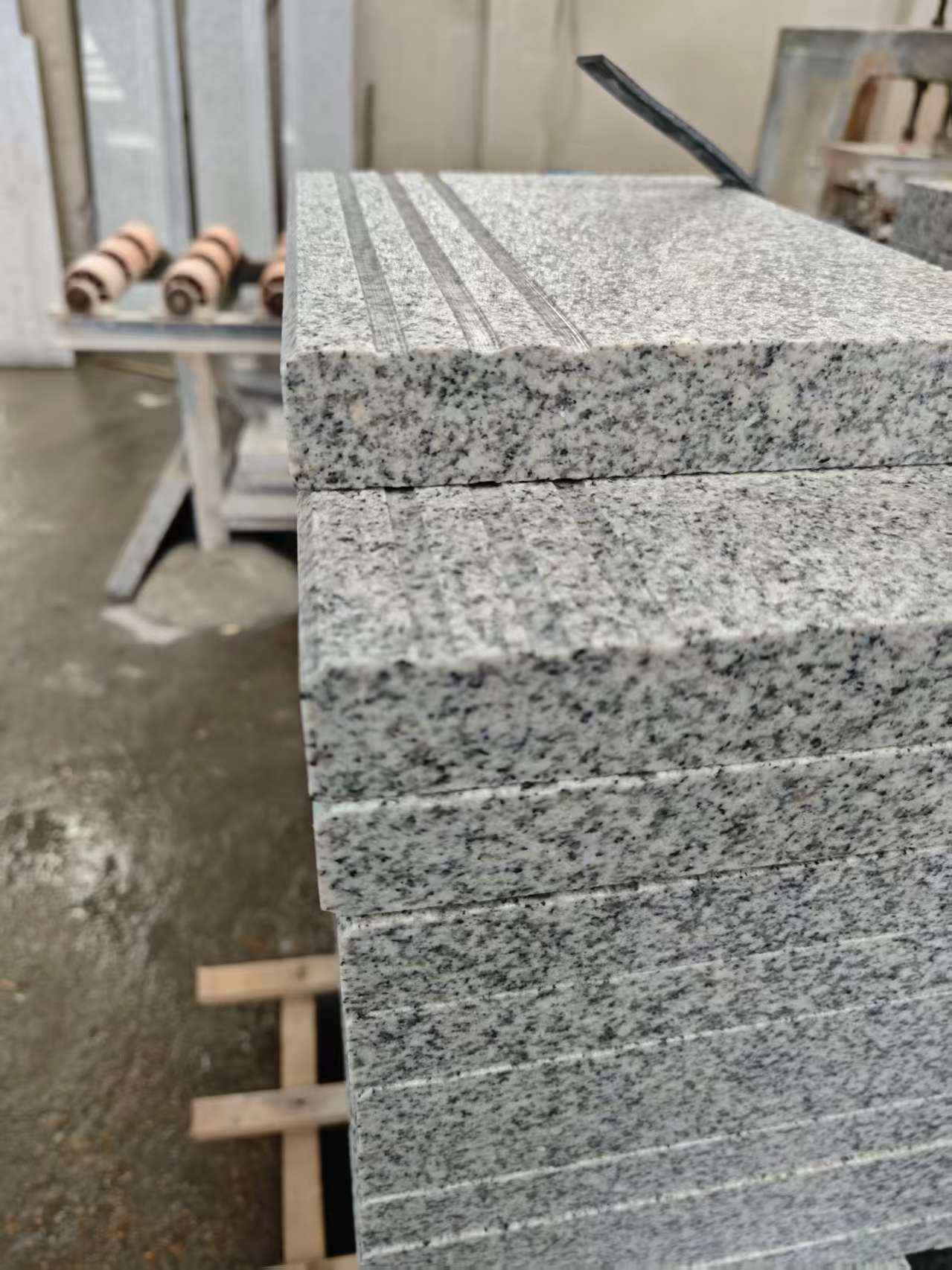 成都芝麻白楼梯踏步