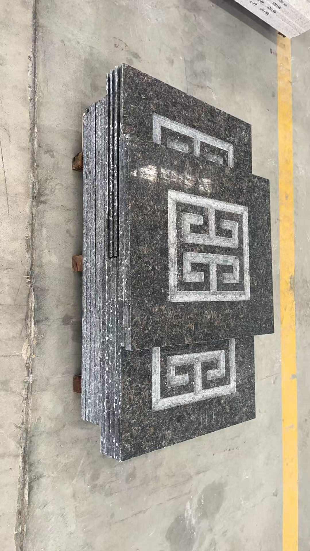 成都英国棕回纹雕刻版